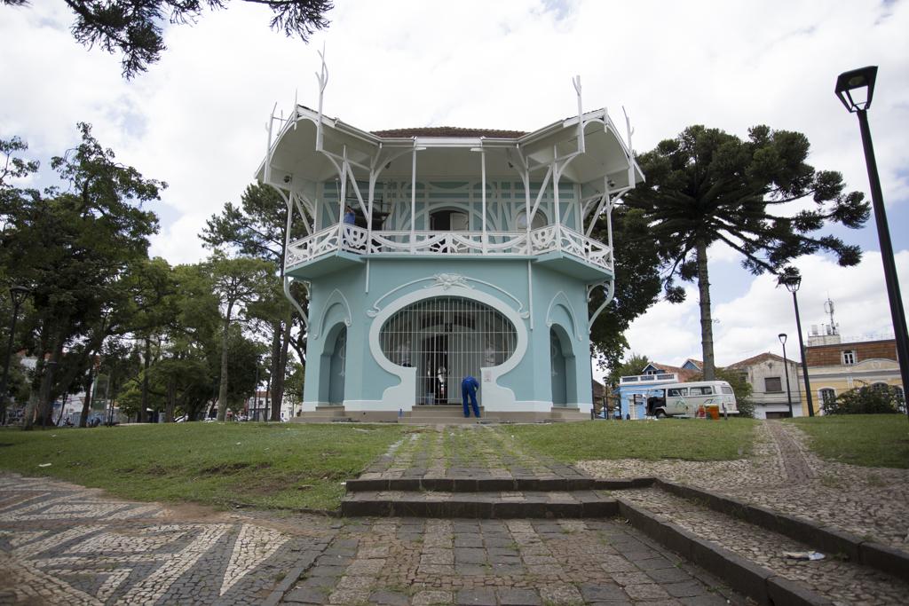 Casarão Belvedere passa por revitalização há quase dois anos e deve se tornar nova sede da APL | Henry Milléo/Gazeta do Povo