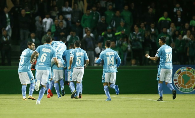 Belgrano abriu o placar logo aos 3 min com Bieler. | Hugo Harada/Gazeta do Povo