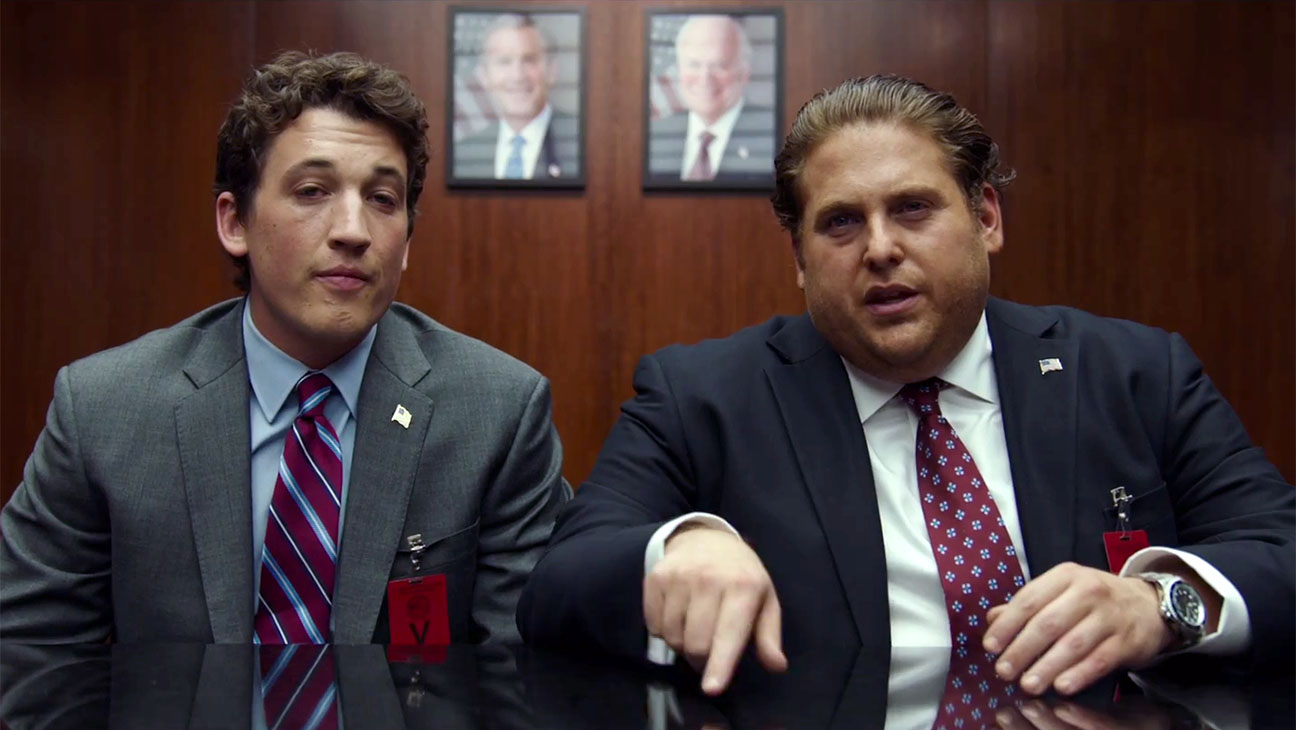 Miles Teller e Jonah Hill como os traficantes de armas de “Cães de Guerra” | Divulgação/