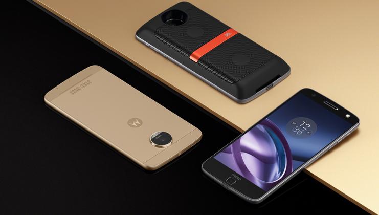 O Moto Z é apresentado pela empresa como o smartphone premium “mais fino do mundo” | /Divulgação