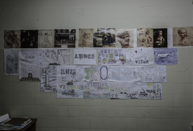 Arte dos jovens que participam das aulas de artes no Cense Curitiba. | Jonathan Campos/Gazeta do Povo