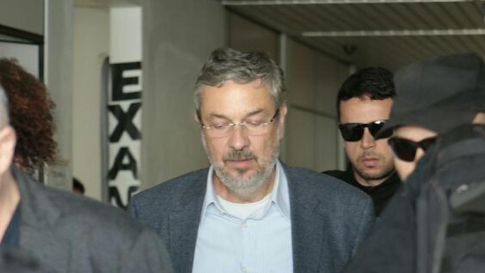 Antonio Palocci fez exames no IML de Curitiba nesta segunda-feira (26). | Albari Rosa/Gazeta do Povo
