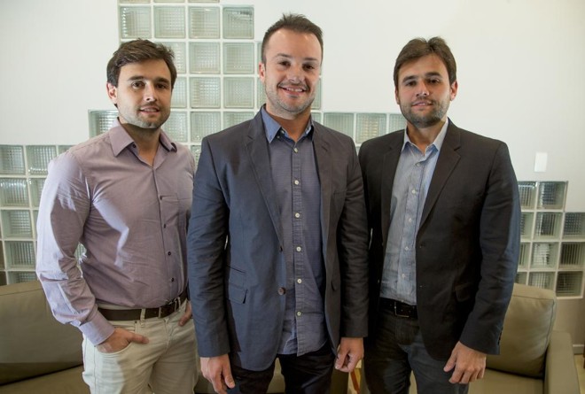 Socios na construtora Pride, Thiago Thibes e os irmaos Leandro e Leonardo Manenti | Hugo Harada/Gazeta do Povo