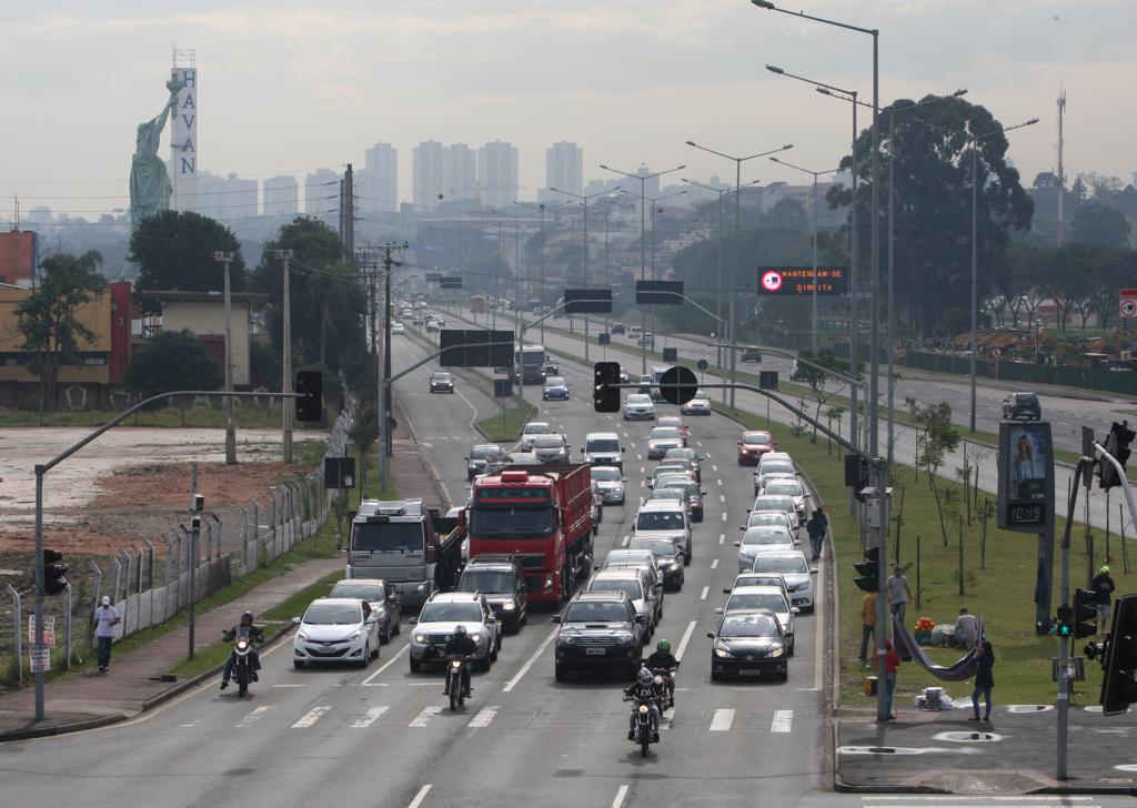Motoristas só serão multados quando houver sinalização nas estradas | Aniele Nascimento/Gazeta do Povo