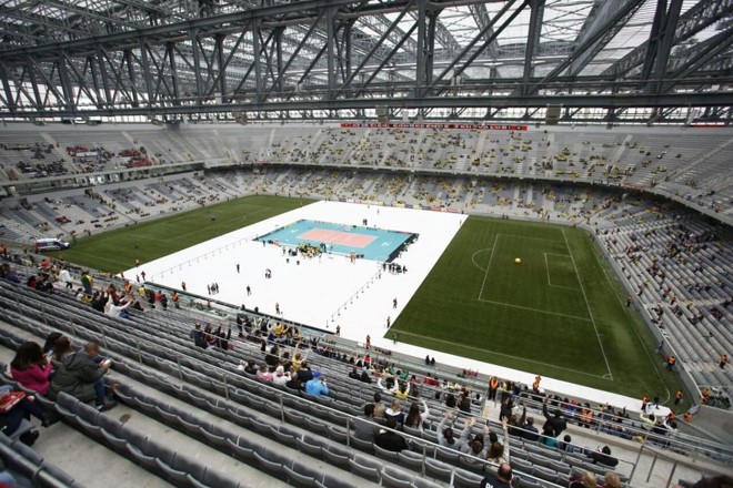 Arena da Baixada recebeu o jogo da despedida do líbero Serginho da seleção brasileira de vôlei. | Marcelo AndradeGazeta do Povo