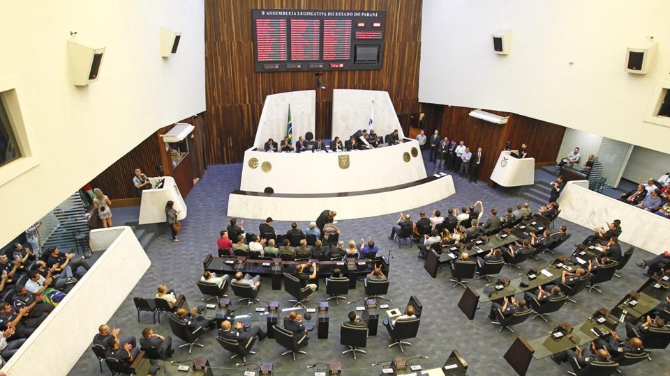 Sete deputados estaduais têm suplentes prontos para assumir vaga na Assembleia Legislativa. | Antônio More/Gazeta do Povo