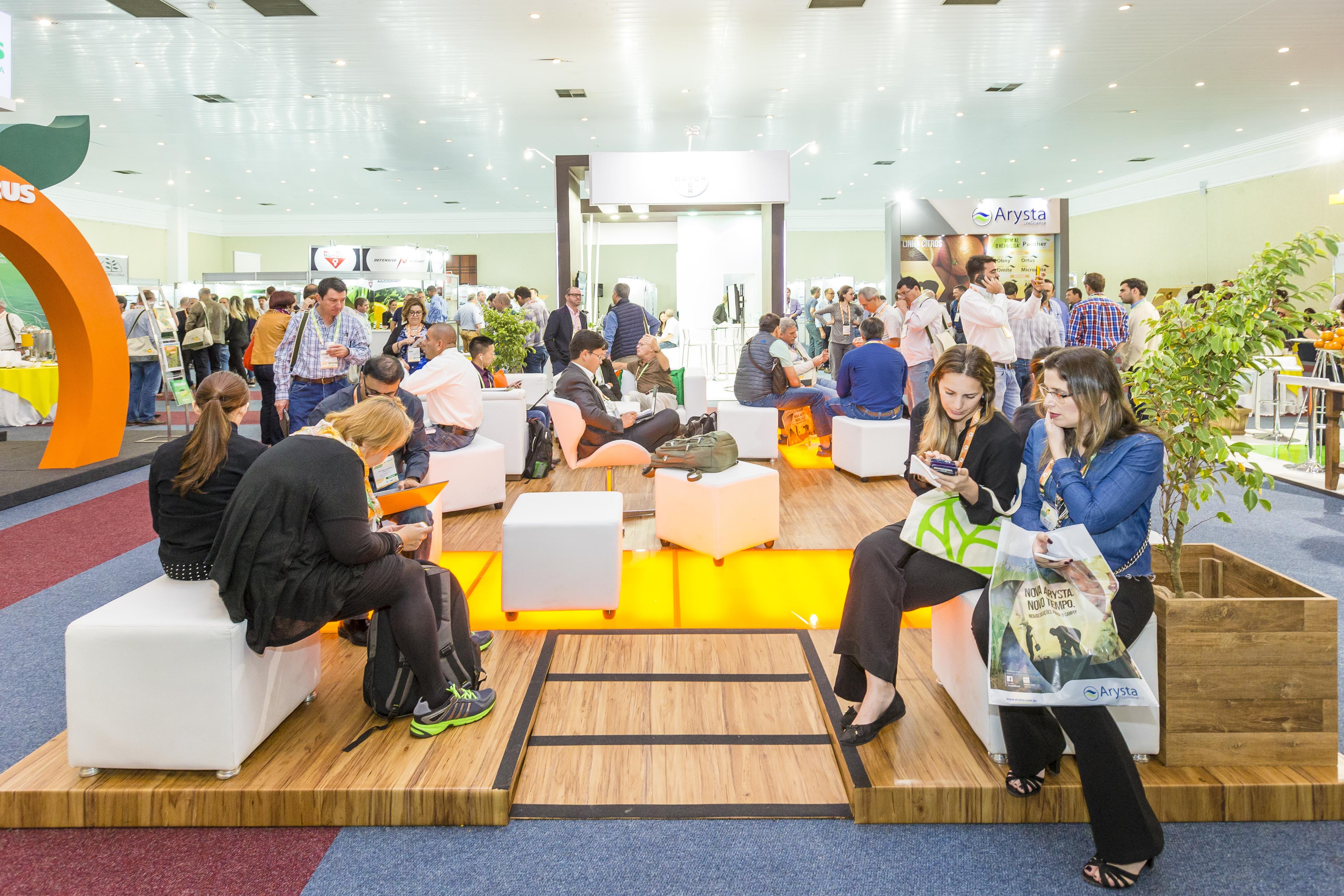 Área de descanso no International Citrus Congress, que ocorre em Foz do Iguaçu, Oeste do Paraná | Divulgação/