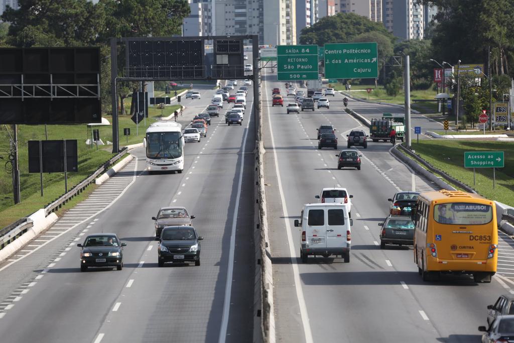 Concessionárias estimam que movimento será baixo. | Ivonaldo Alexandre/Gazeta do Povo