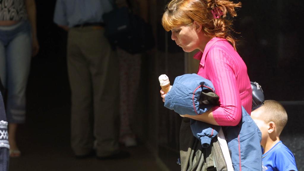 Casacos de manhã e sorvete à tarde: grande variação de temperatura é comum no início da primavera | Priscila Forone/ Gazeta do Povo