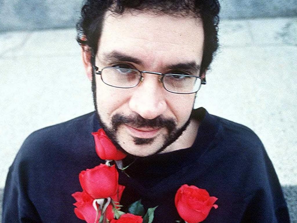 Mito: lançamentos e produções reforçam culto ao líder da Legião Urbana.