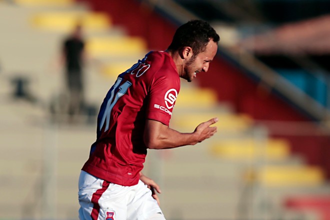 Diego Tavares comemora o gol da vitória paranista. | Albari Rosa/Gazeta do Povo