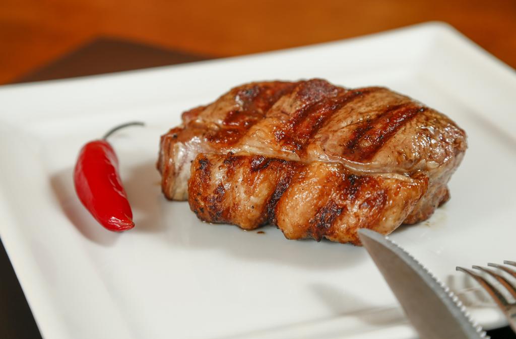 A expectativa era de uma leve alta em relação ao ano passado, mas o resultado foi uma diminuição no número de bovinos abatidos entre abril e junho de 2016 ante 2015. | Hugo Harada/Gazeta do Povo