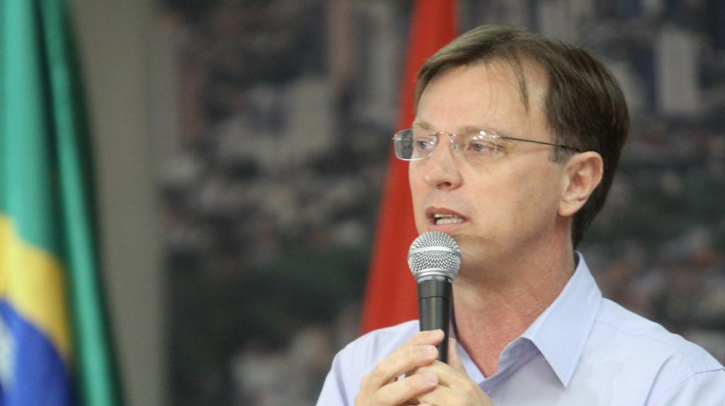 Alexandre Kireeff (PSD) apoia a candidatura de Valter Orsi (PSDB). | Roberto Custódio/Jornal de Londrina