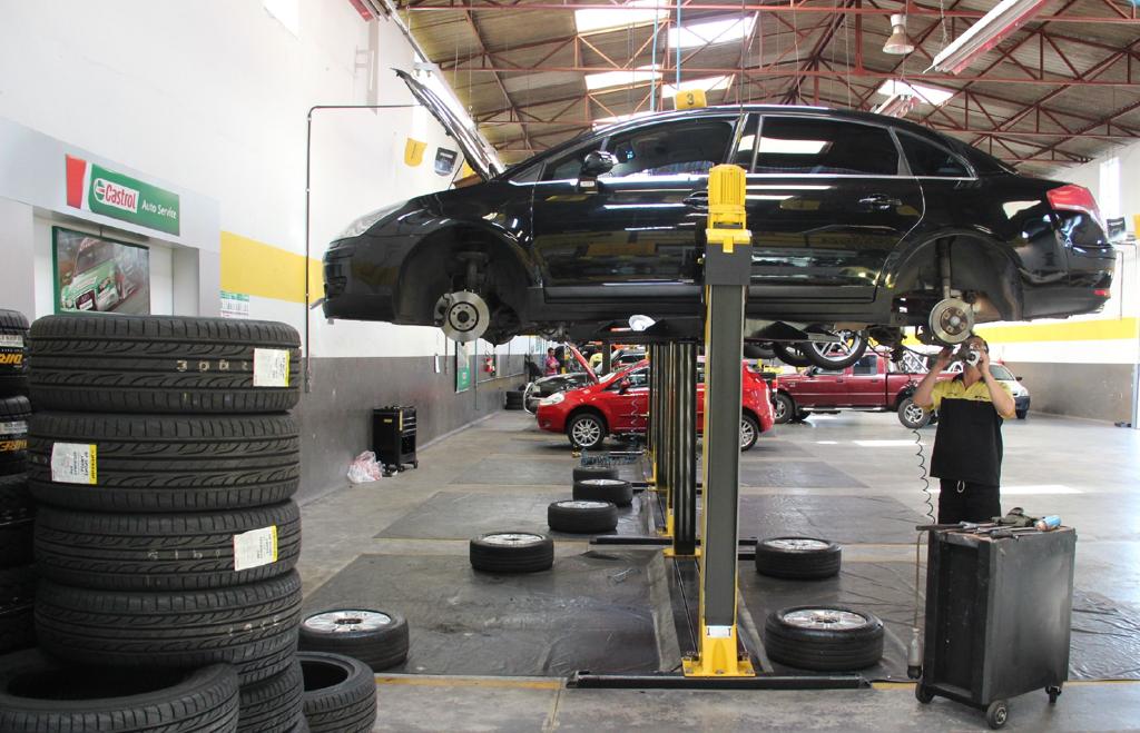 Itens de segurança do veículo continuarão tendo de ser novos. | Juliano Pedrozo/DetranPR