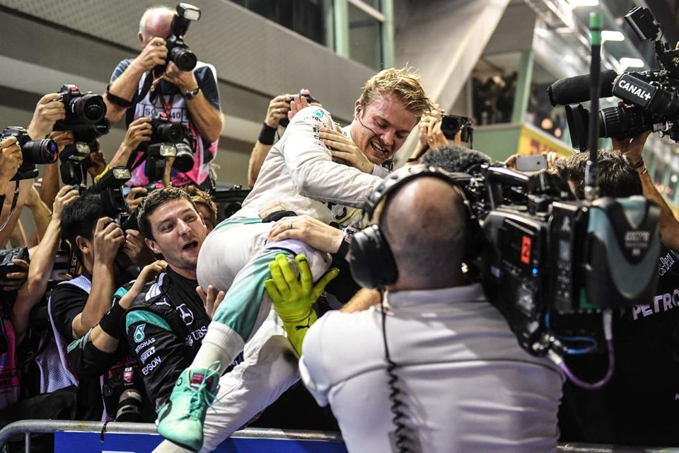 Rosberg vence e reassume a liderança na Fórmula 1 | MOHD RASFAN/AFP