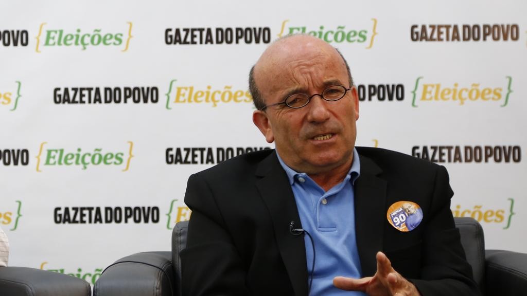 Ademar Pereira, do Pros, é candidato a prefeito de Curitiba.