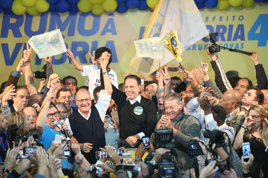 Doria comemorou o resultado ao som de “tema da vitória”, música que tocava quando o piloto de fórmula 1 Ayrton Senna ganhava uma competição. | Daniel Teixeira/Estadão Conteúdo