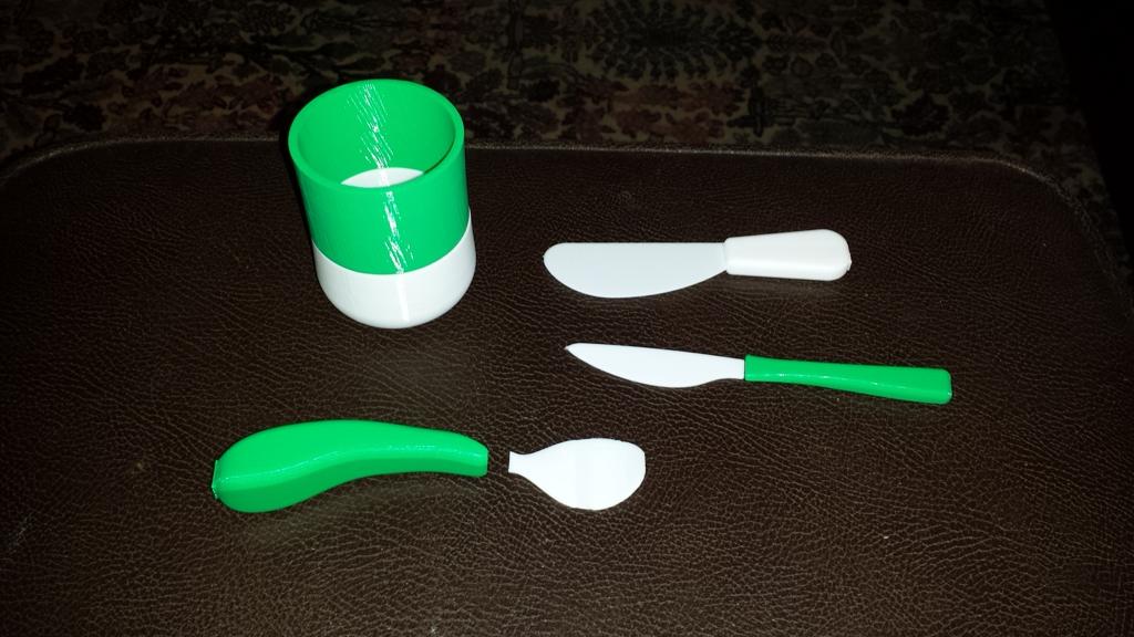 Produtos “impressos” pela Copy 3d, uma das empresas que atua na área da manufatura aditiva (a impressão 3D) | Divulgação/Copy 3D