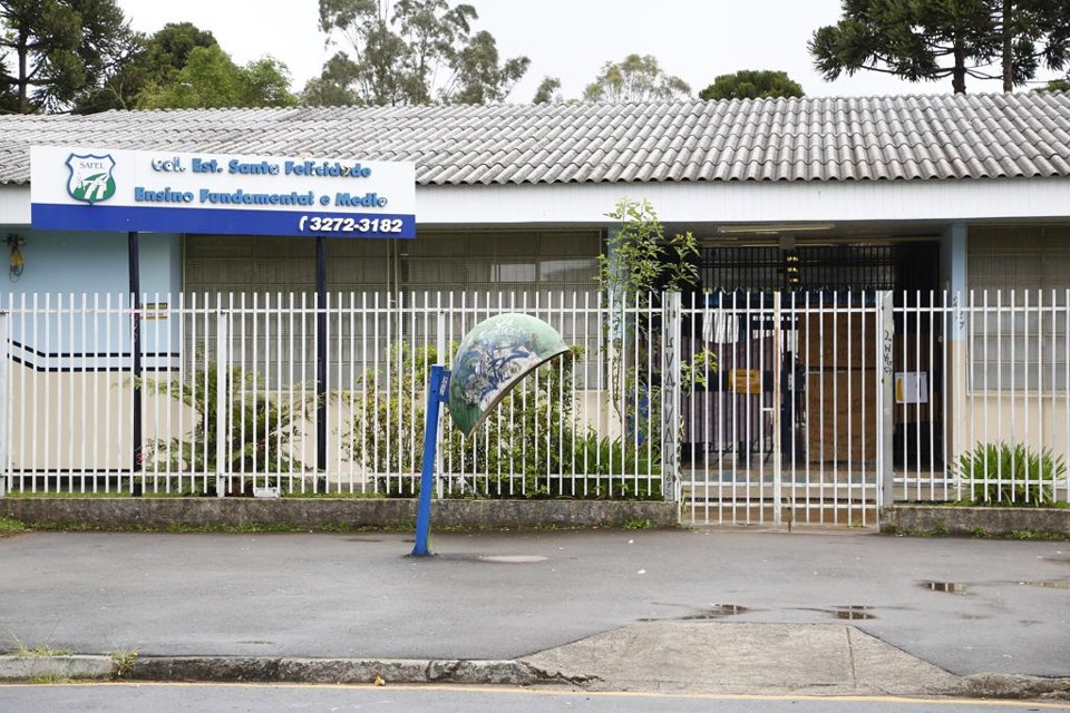 Colégio Estadual Santa Felicidade foi desocupado após a morte de um estudante. | Henry Milleo/Gazeta do Povo