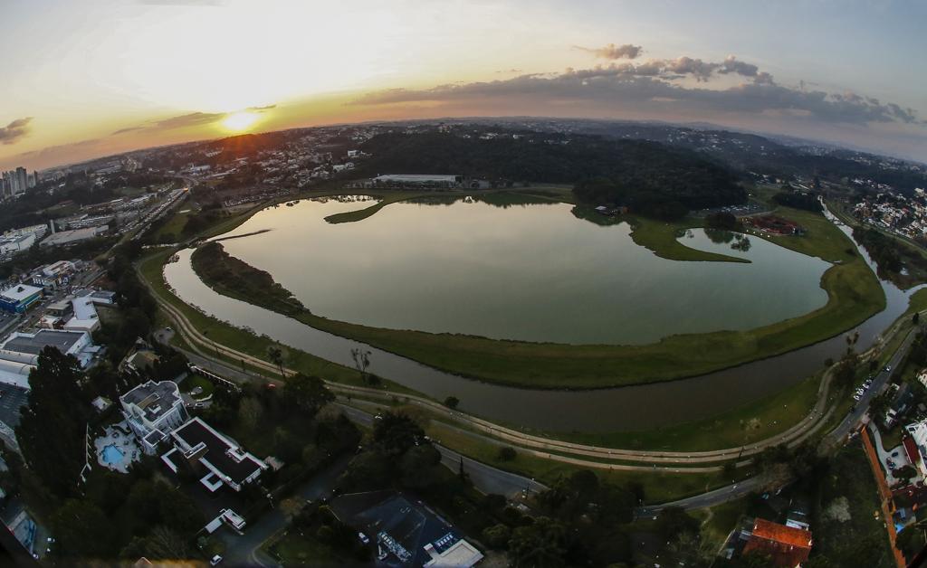 Vista aérea do Parque Barigui, em Curitiba. | Daniel Castellano/Arquivo/Gazeta do Povo