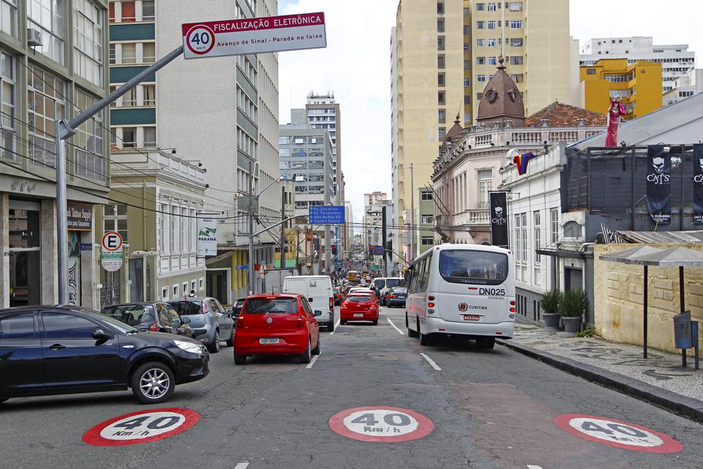 Foram registrados 397 acidentes de trânsito na chamada Área Calma desde a sua implantação, com 51 feridos | Antônio More/Gazeta do Povo