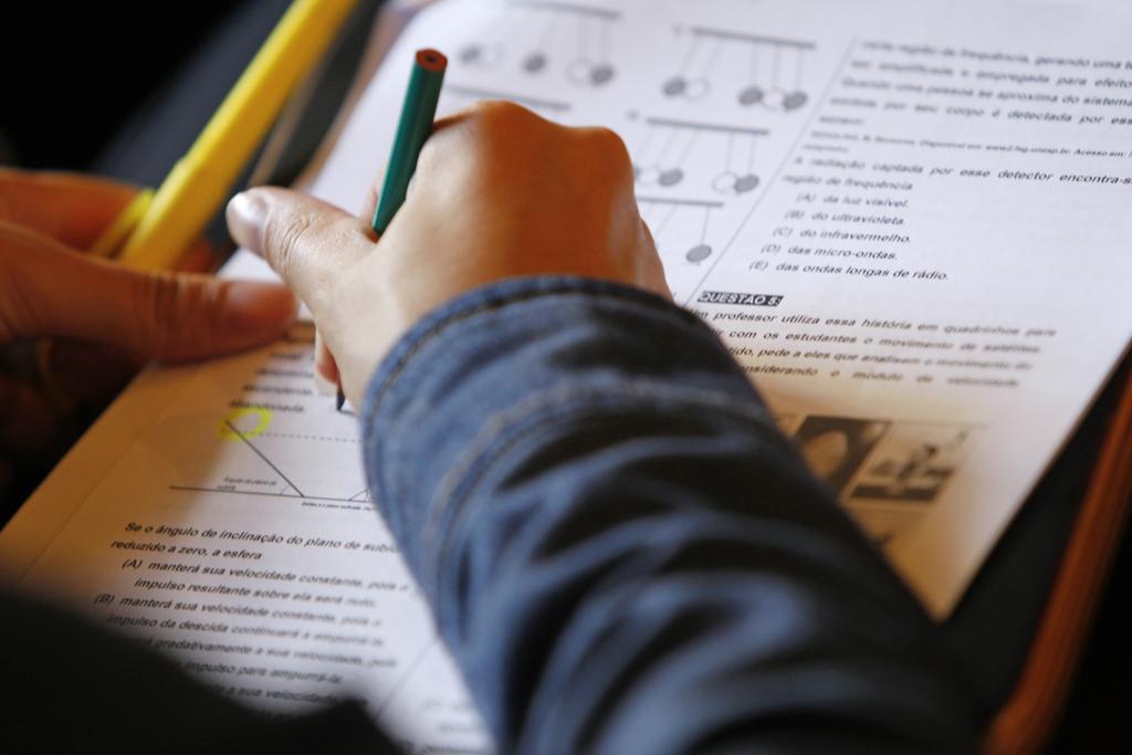 Alunos de ensino médio da rede estadual de ensino pioraram nas notas de português e matemática | Antônio More/Gazeta do Povo