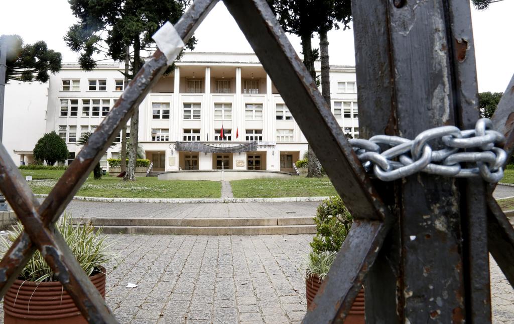 Estudantes ocupam escolas contra a reforma do ensino médio proposta pela União. | Pedro Serapio/Gazeta do Povo