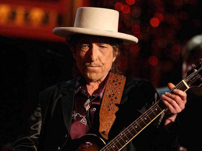 Bob Dylan: livros esgotados no Brasil | KEVIN WINTER/AFP