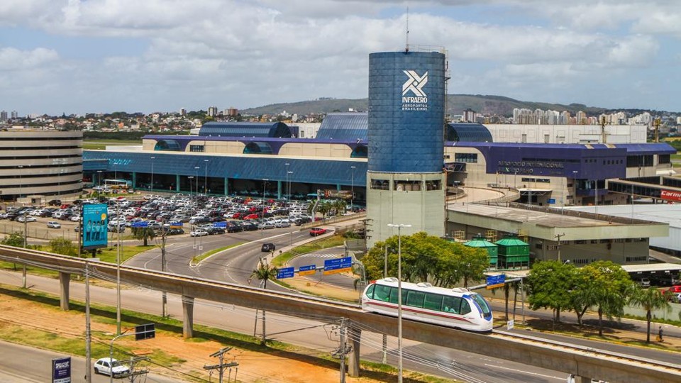 Aeroporto de Porto Alegre está entre os que serem repassados à iniciativa privada | Daniel Castellano/Gazeta do Povo
