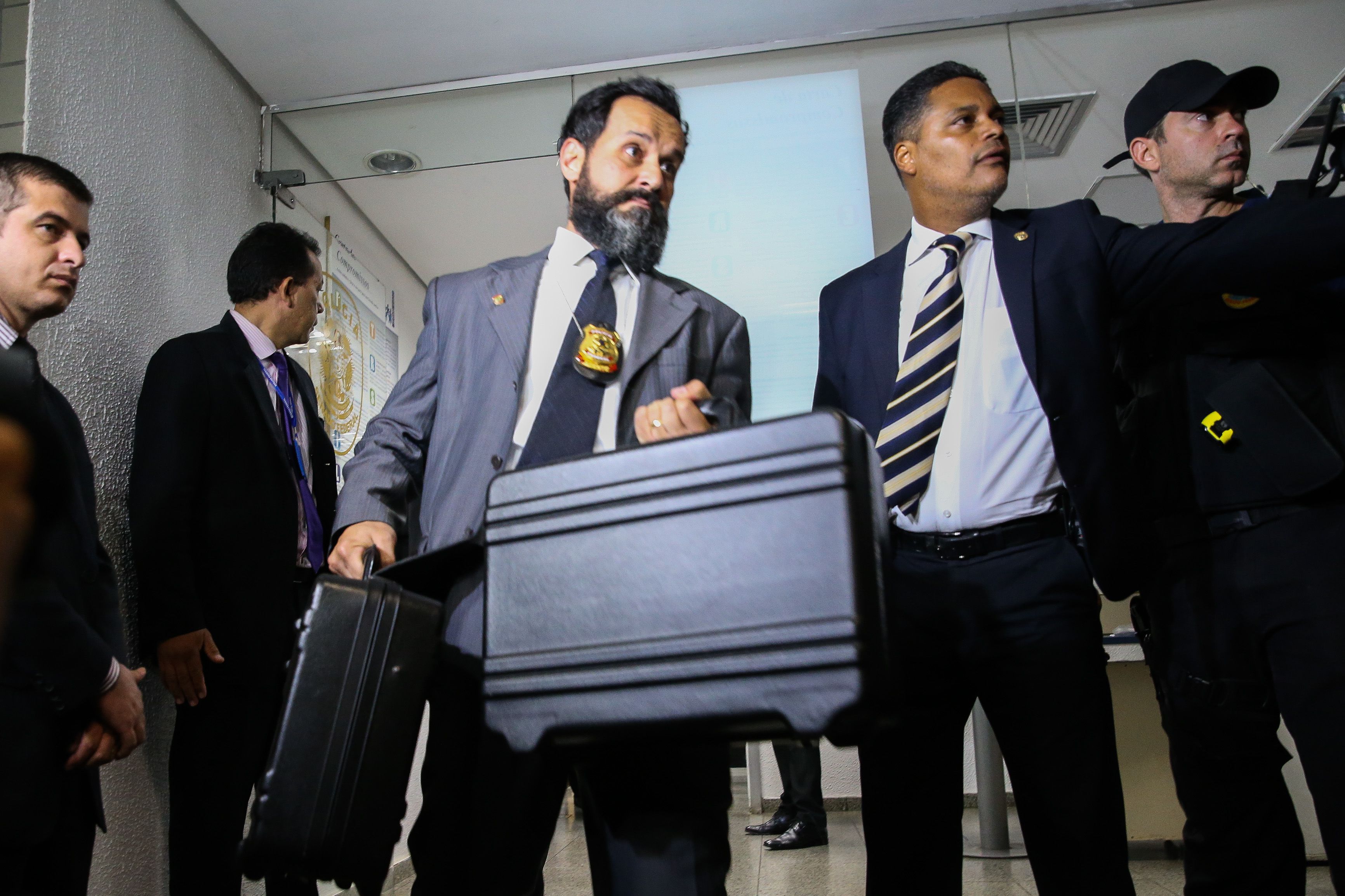 A Polícia Federal prendeu policiais legislativos suspeitos de atrapalhar a Operação Lava Jato | José Cruz/ Agência Brasil