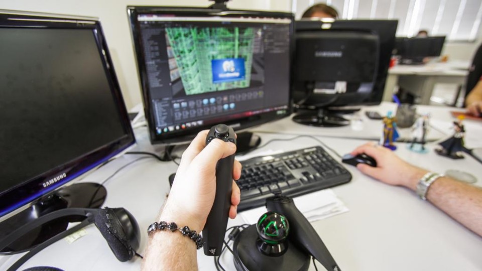 Desenvolvedora de simuladores virtuais e softwares de Londrina é vendida por R$ 6 milhões A Oniria foi fundada em 2002 por universitários da Universidade Estadual de Londrina (UEL) | Daniel Castellano/Gazeta do Povo