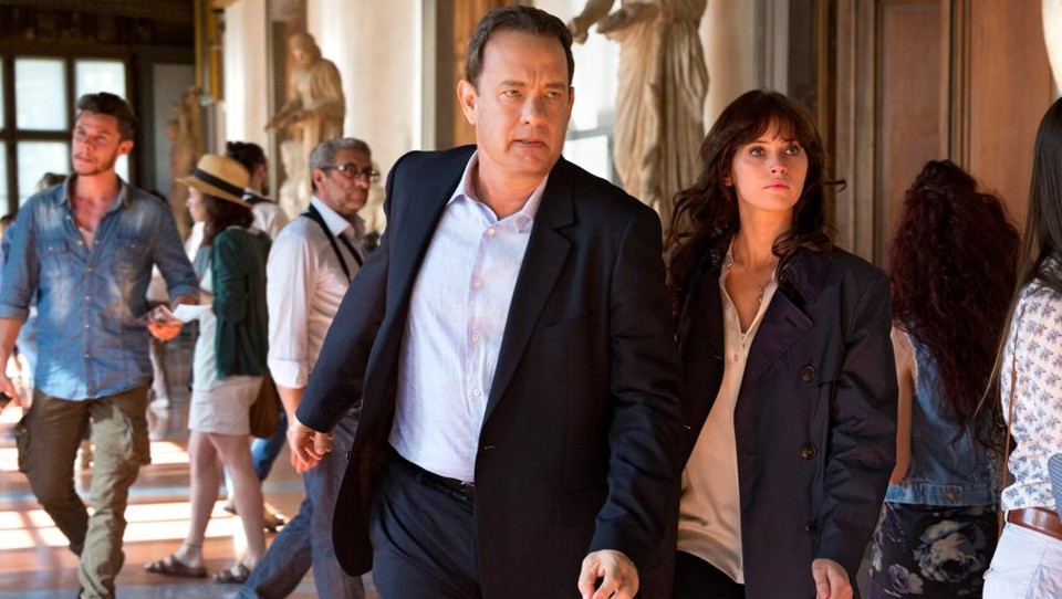 Tom Hanks e Felicity Jones tentam desvendar enigmas em “Inferno” | Divulgação/