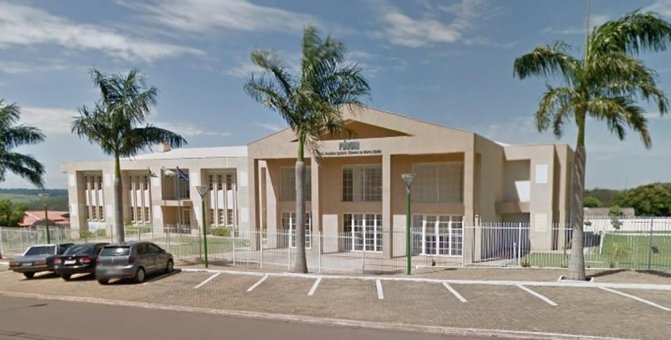 O juiz Luiz Carlos Boer está impedido, por decisão judicial, inclusive de entrar no Fórum de Porecatu. | Google Maps/