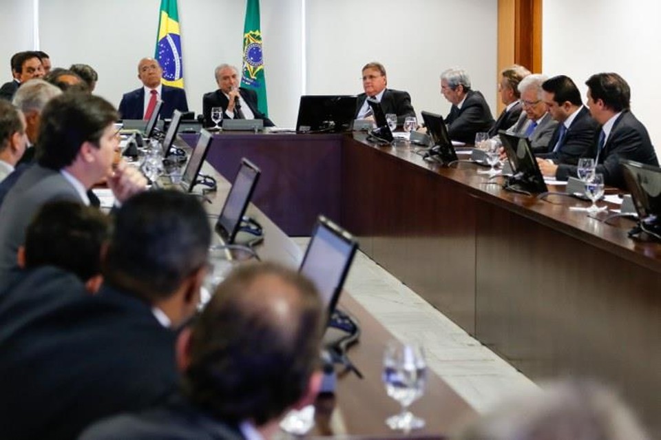 Presidente tem se reunido com a base aliada para garantir quórum alto e a aprovação do projeto. | Marcos Corrêa/PR