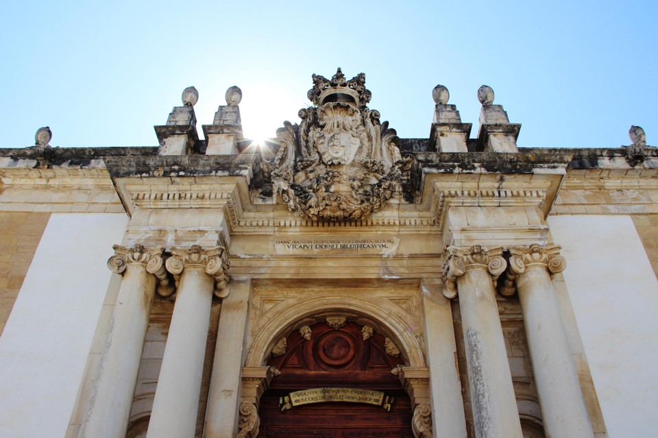 A Biblioteca Joanina, da tradicional Universidade de Coimbra, uma das conveniadas com o Inep. | François Fernandes/Divulgação