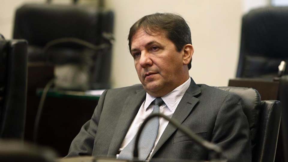 Situação de Chico Brasileiro segue indefinida porque a eleição em Foz do Iguaçu depende de decisões da Justiça Eleitoral. | Albari Rosa/Gazeta do Povo