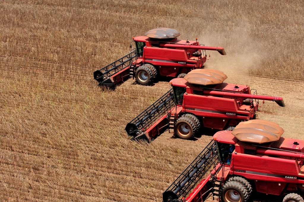 Problemas do dia a dia dos agricultores, como roubo de defensivos, maior controle de custos, previsão do clima no curtíssimo prazo e com alta precisão, ainda sem solução, podem vir a ser atendidos a partir do desenvolvimento da AgriHub. | José Medeiros / Case IH/José Medeiros / Case IH