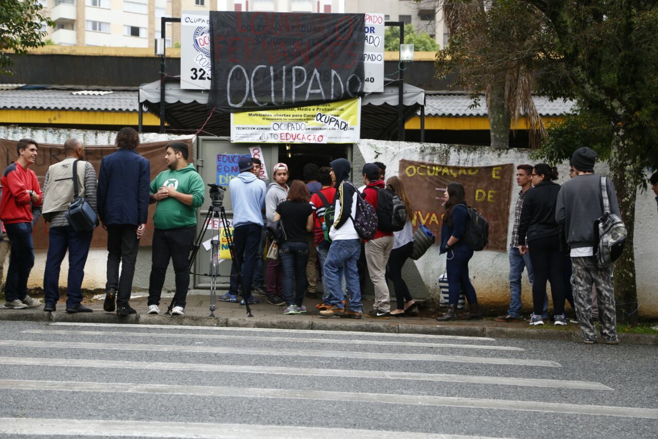 A assembleia dos estudantes foi realizada  no Colégio Estadual Loureiro Fernandes, em Curitiba | Henry Milléo/Gazeta do Povo