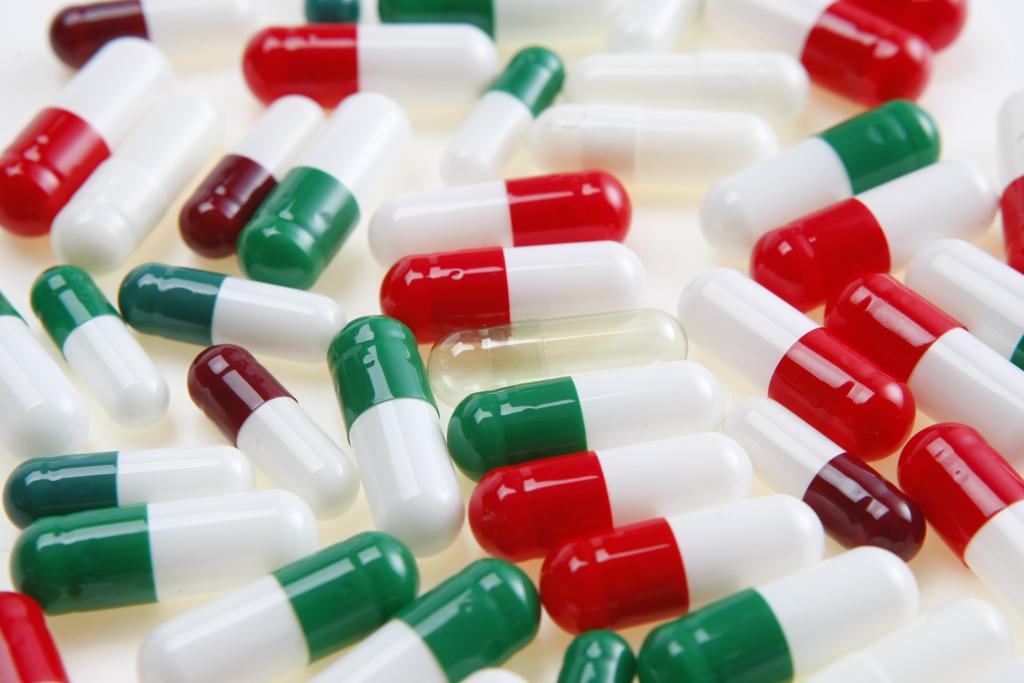 A estimativa do Ministério da Saúde é de que neste ano seja desembolsado R$ 1,7 bilhão para a compra de remédios determinada por sentenças judiciais | Daniel Castellano / Arquivo Gazeta do Povo