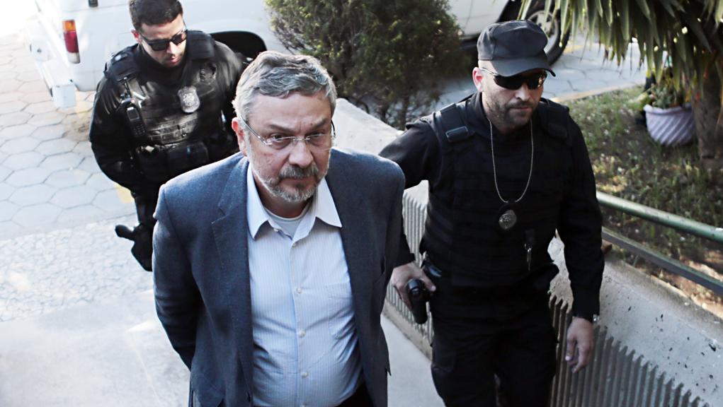 Palocci é trazido a Curitiba após ser preso em Brasília | Albari Rosa/Gazeta do Povo/Arquivo