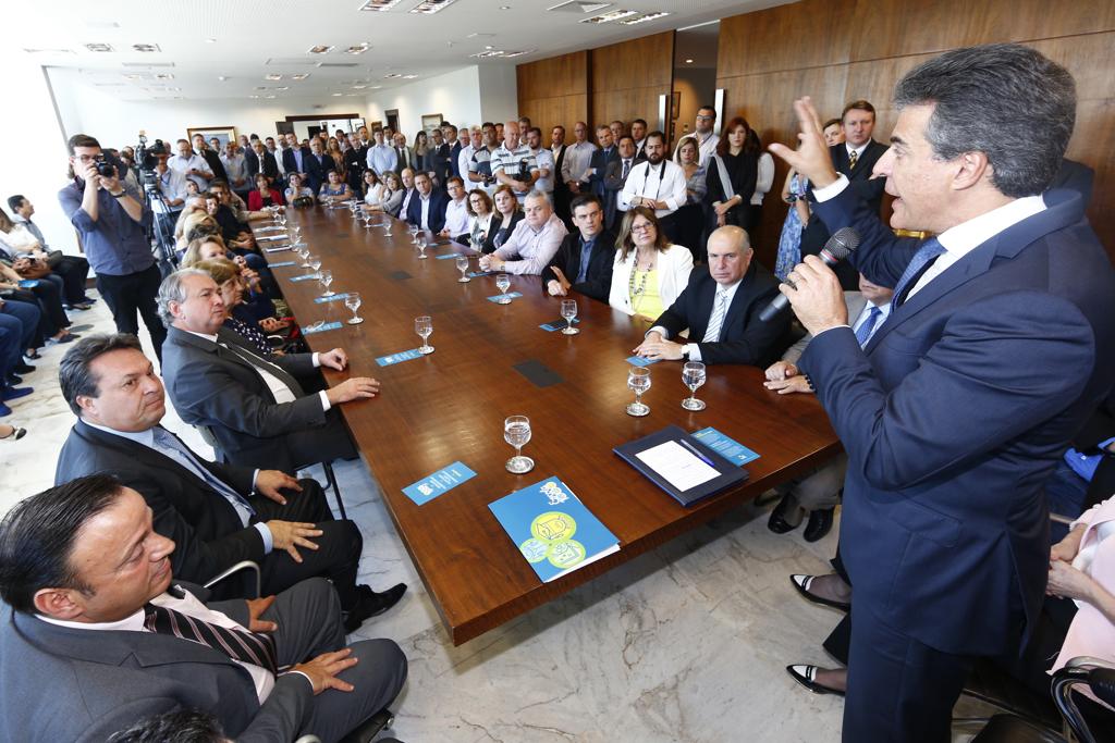 Richa disse “estranhar” porque o Paraná teve mais ocupações do que outros estados | Aniele Nascimento/Gazeta do Povo