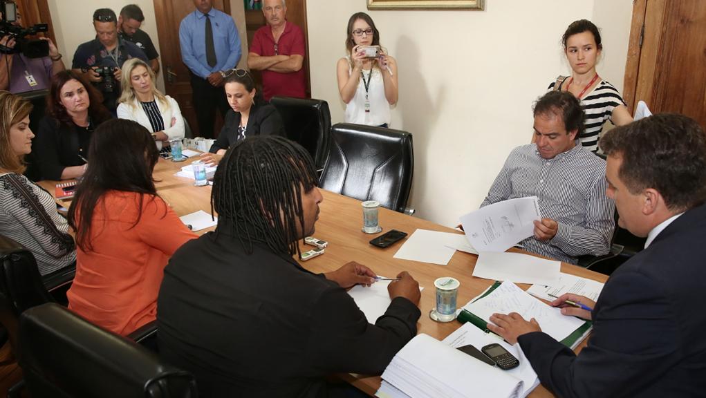 Comissão se reúne para ouvir o vereador tucano, mas ele não compareceu | Andressa Katriny/CMC