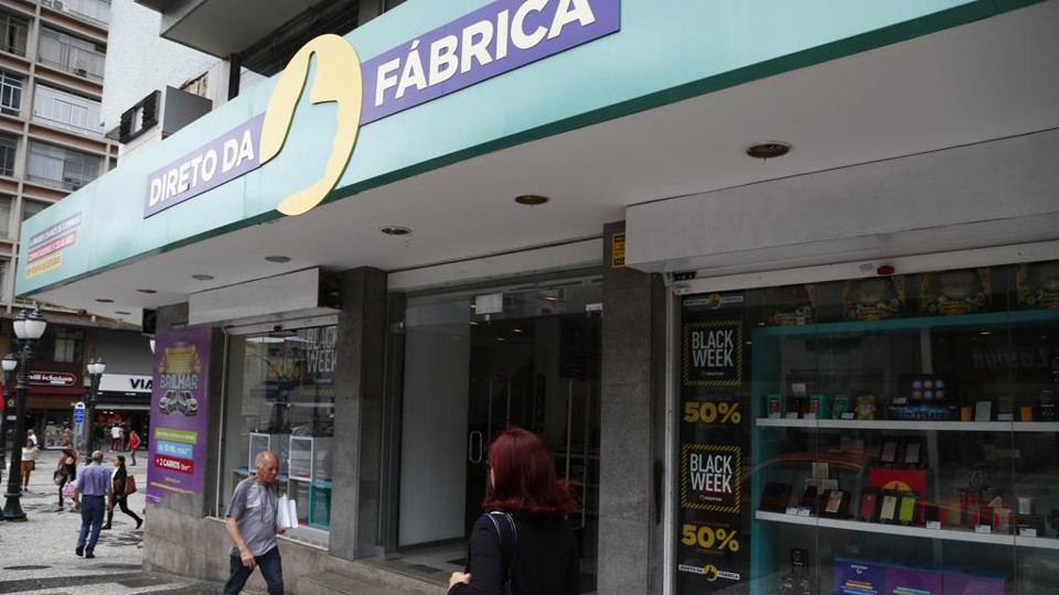 Loja fica na Avenida Marechal Floriano Peixoto, na esquina com a Rua XV de Novembro | Henry Milleo/Gazeta do Povo