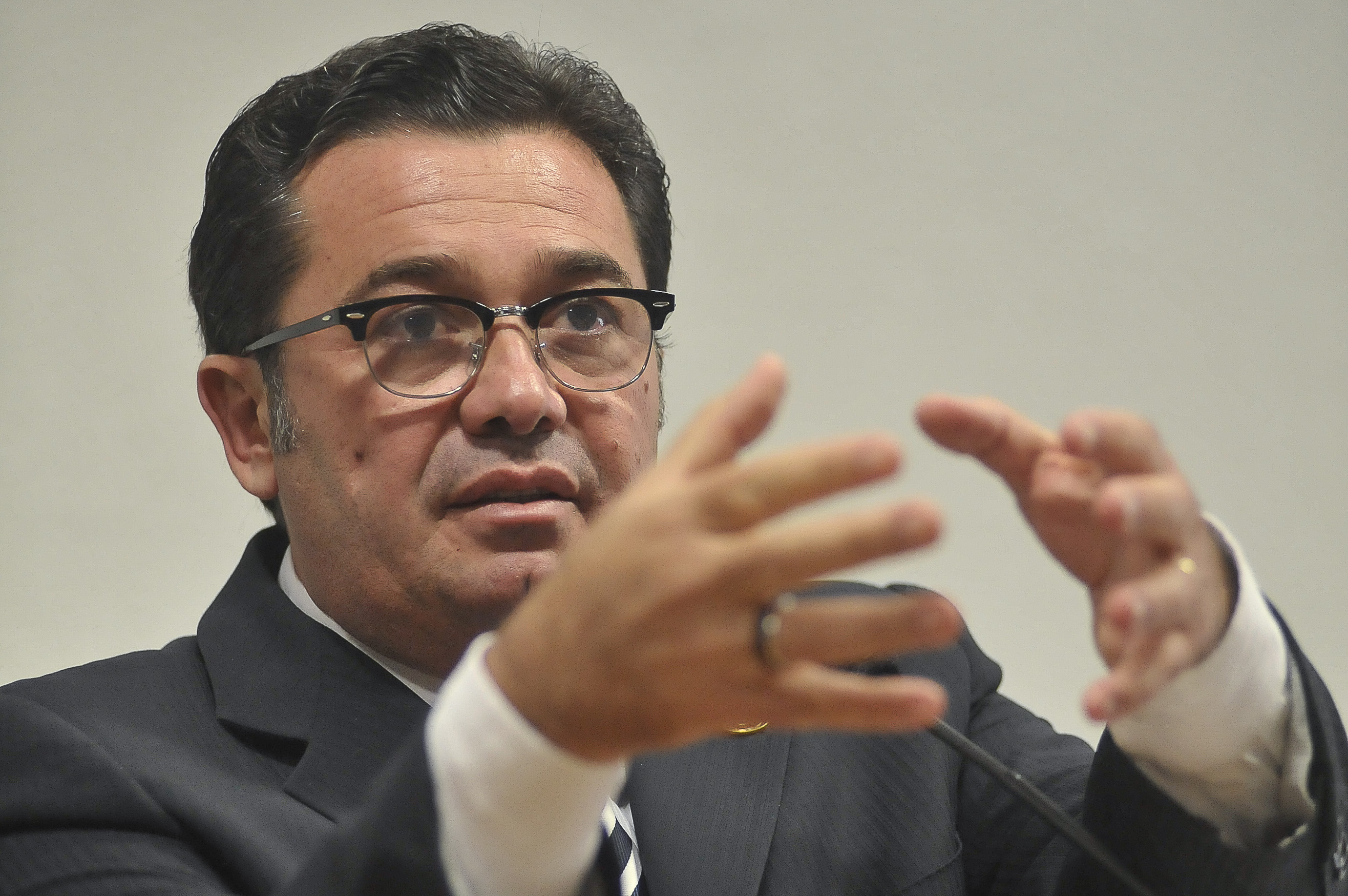 Vital do Rêgo questionou a solução encontrada por alguns estados em majorar a contribuição os servidores a até 63% do salário: “Como pode fazer uma sobretaxa nessa magnitude?’ | José Cruz/ABr