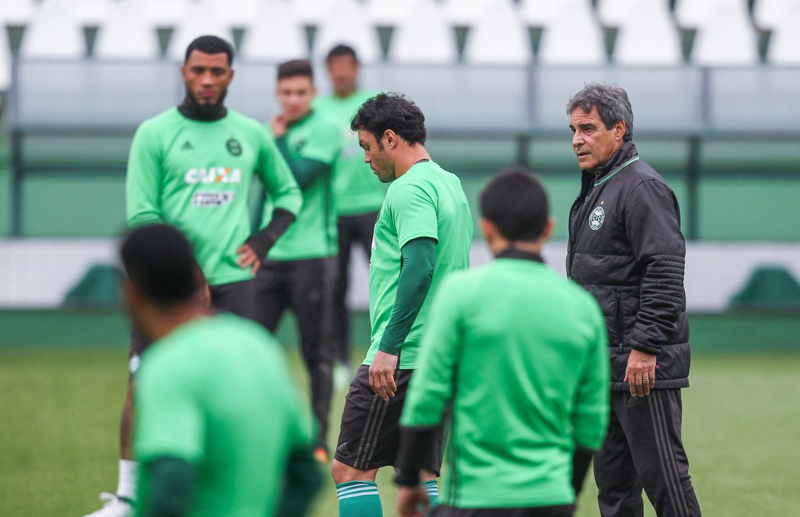 Treinador tem contrato com o Coritiba somente até dezembro. | Daniel Castellano/Gazeta do Povo