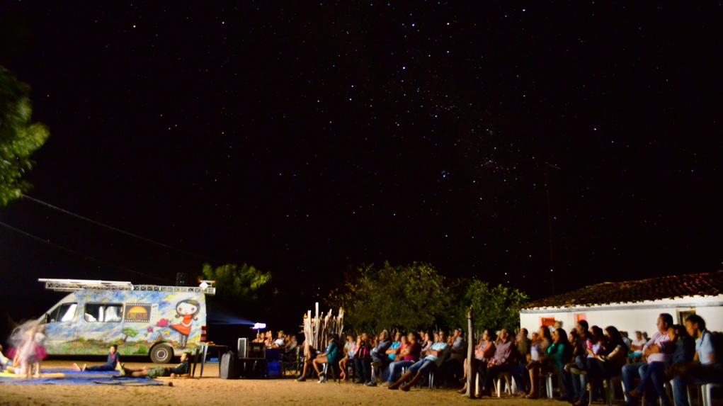 Projeto existe há três anos e já passou por mais de 240 cidades no Brasil. | Divulgação/