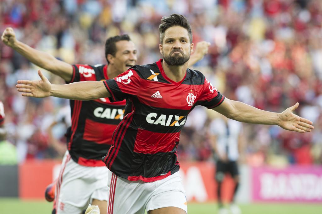 Diego comemora gol na vitória do Flamengo contra o Santos | CELSO PUPO/ESTADÃO CONTEÚDO
