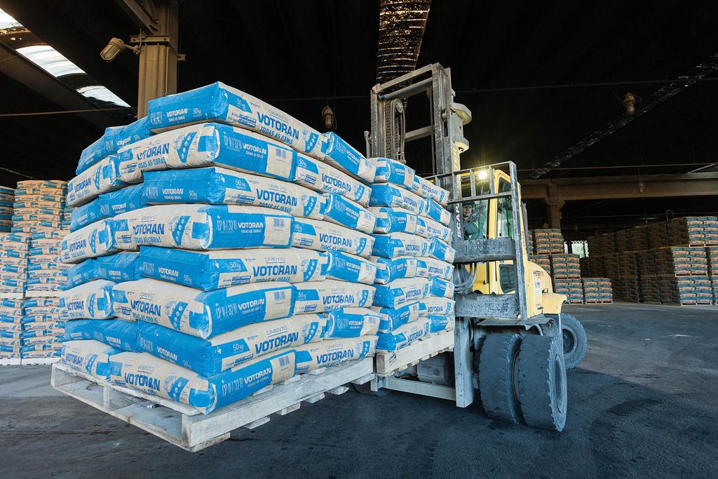 Votorantim é uma das maiores empresas do setor no mundo, com capacidade produtiva de cimento de 54,5 milhões de toneladas por ano. | Divulgação