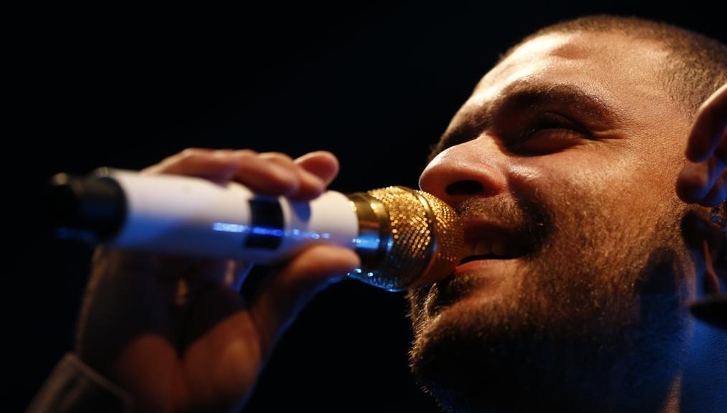 Diogo Nogueira se apresenta neste sábado