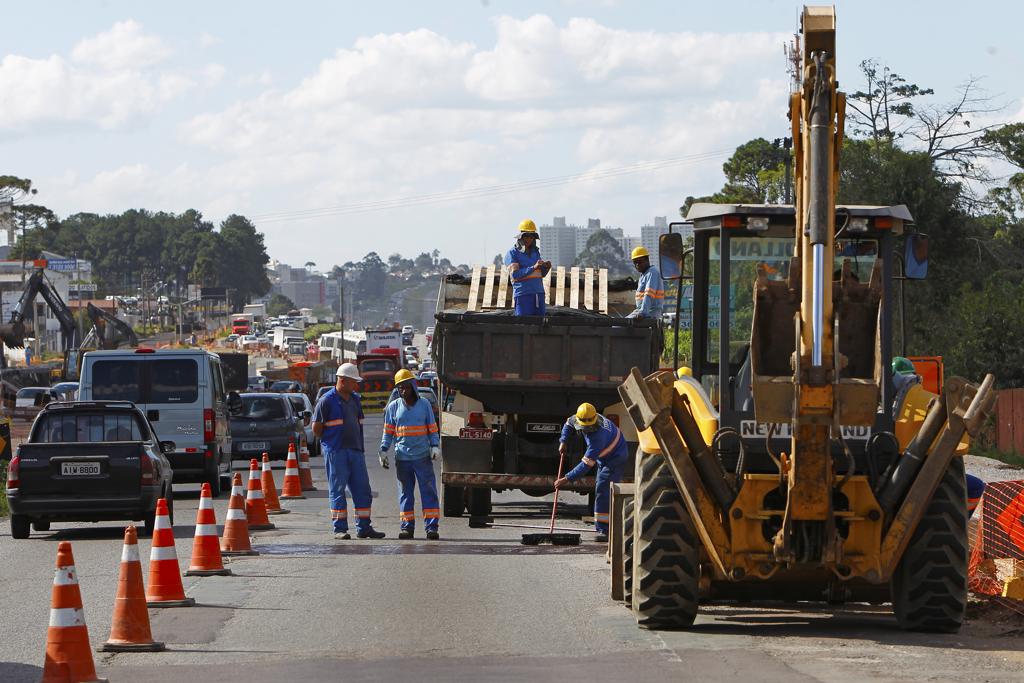 Obras da Linha Verde Norte em abril de 2016. | Antônio More/Gazeta do Povo